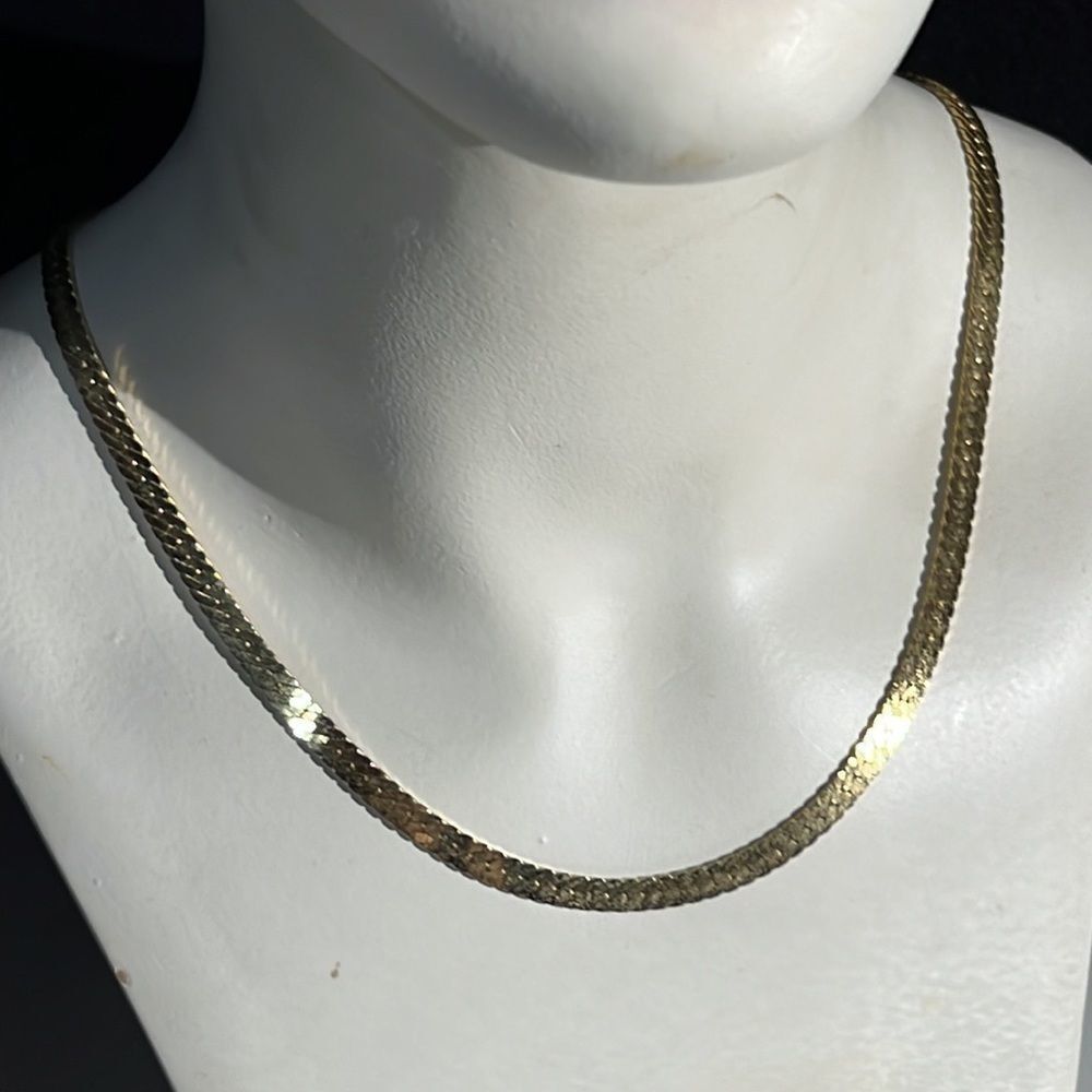 Elegance in Simplicity: 18” 14KGP Gold Plated Chain